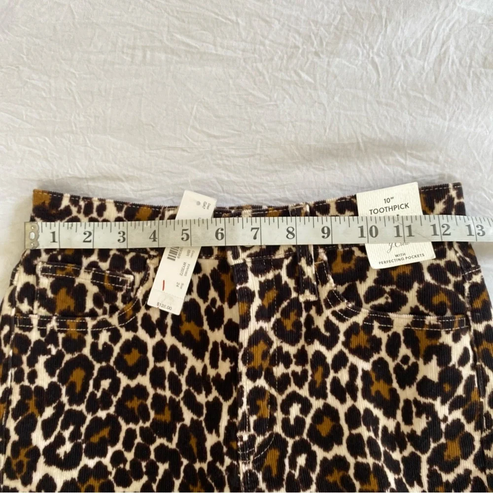 J. Crew 10” Toothpick Leopard Print With Perfecting Pockets size 24